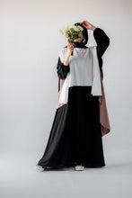 Load image into Gallery viewer, Basic Black Crepe Abaya