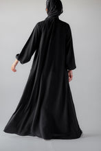Load image into Gallery viewer, Basic Black Crepe Abaya